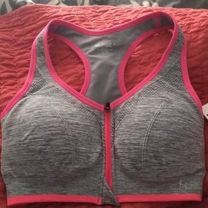 Sports bra
